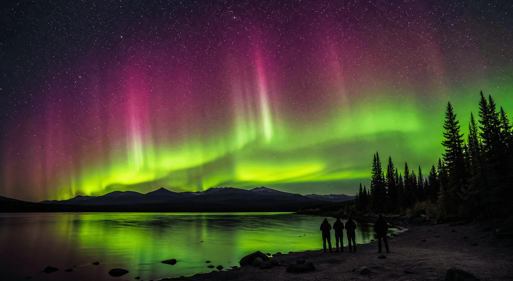 Cover Image for Recent Major Aurora Events That Lit Up North America