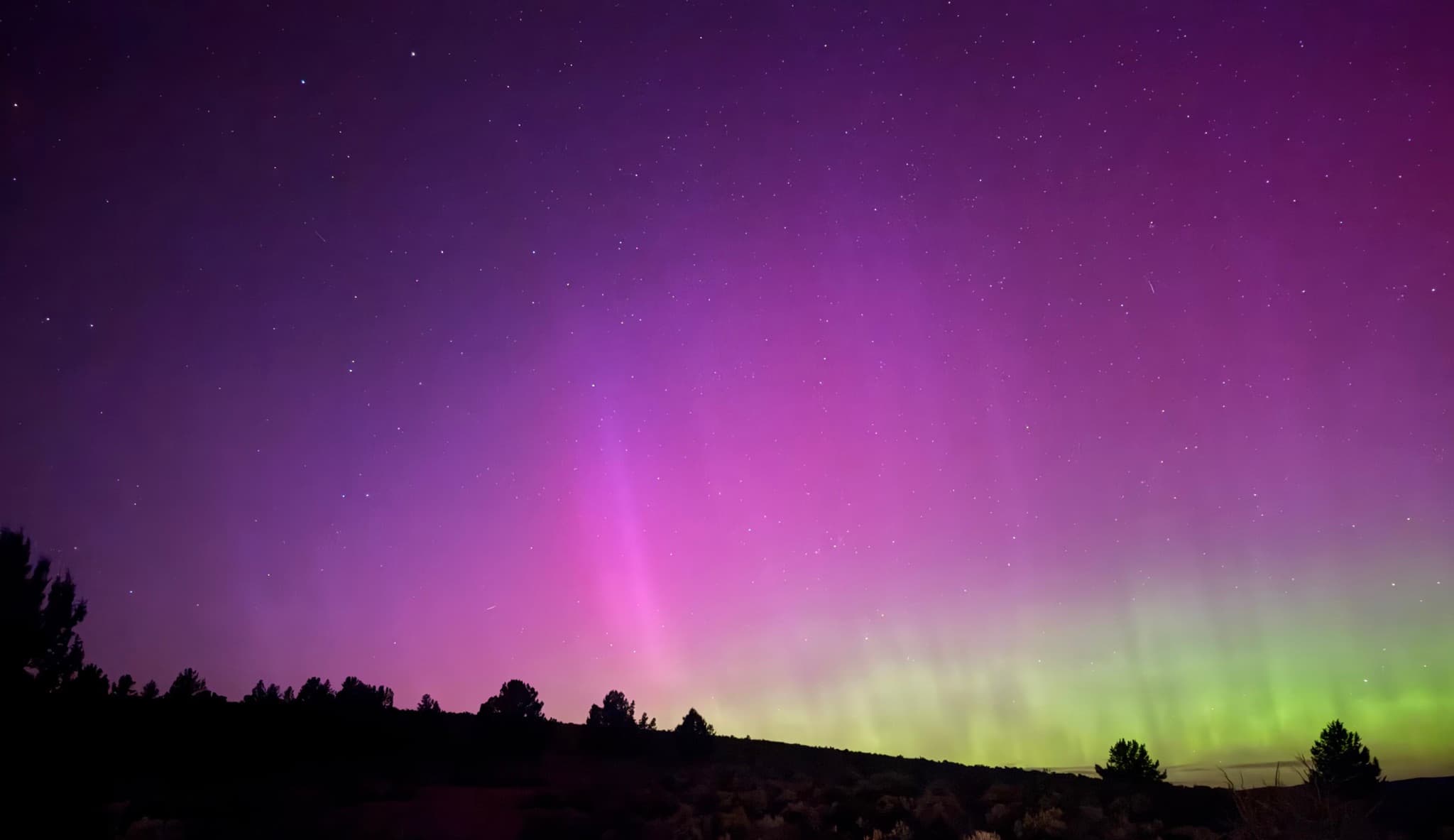 Northern lights photographed by techs in Paulina