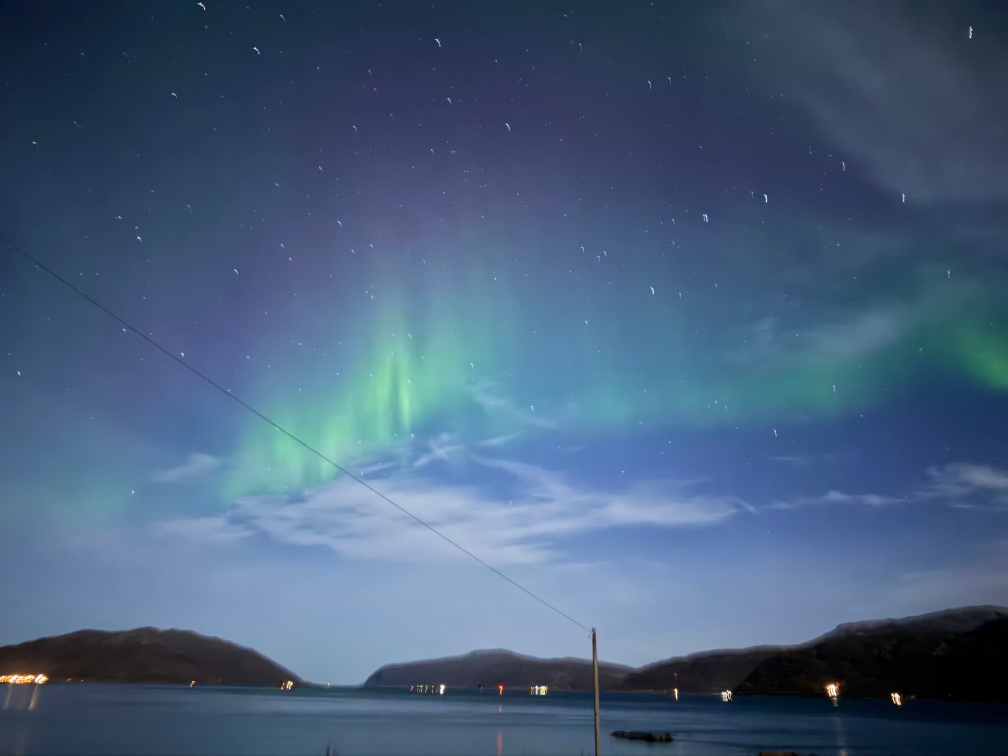 Northern lights photographed by Robbie in Kvaløya